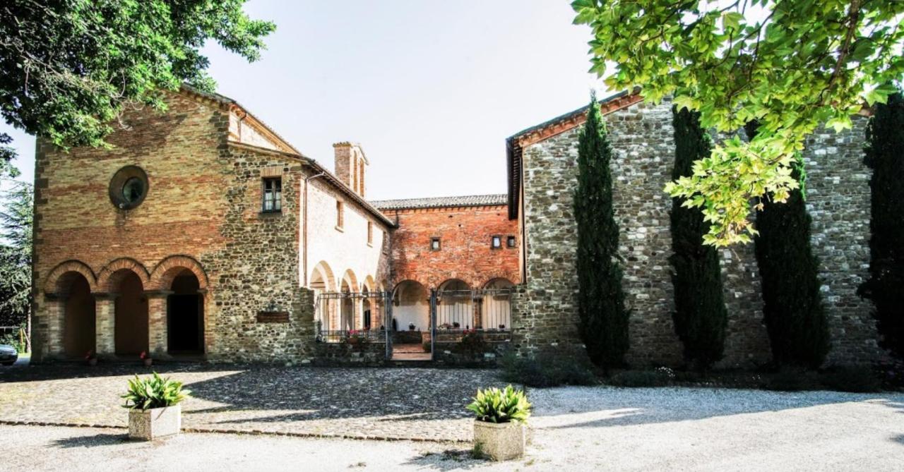 Antica Residenza San Girolamo Frontino Luaran gambar